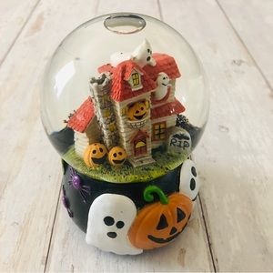 Halloween Haunted House Musical Waterglobe